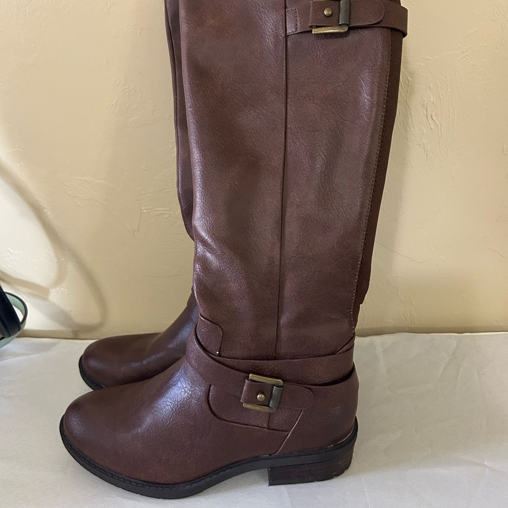 Brown riding boots worn one time